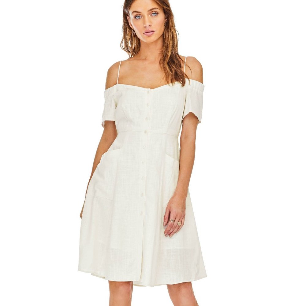Astr the Label Kenna off shoulder white dress